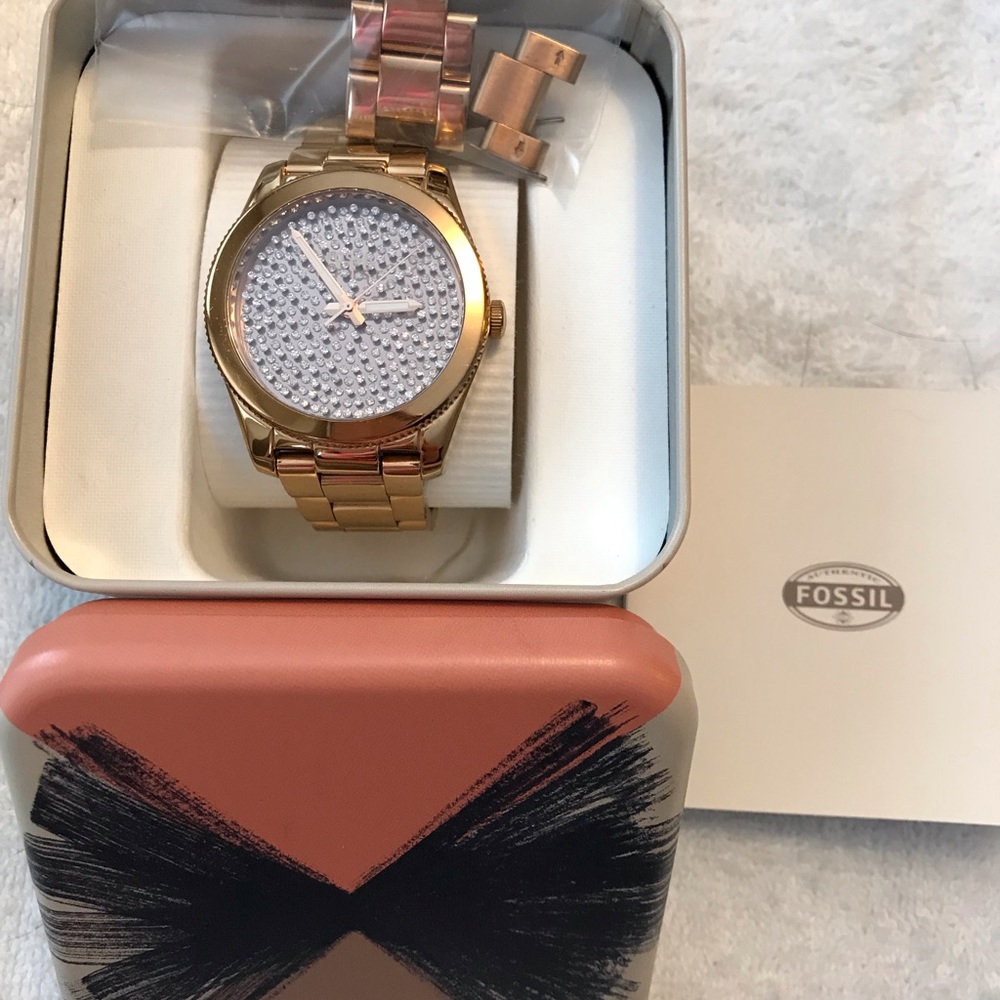 Authentic Fossil Watch - Picture 2 of 4
